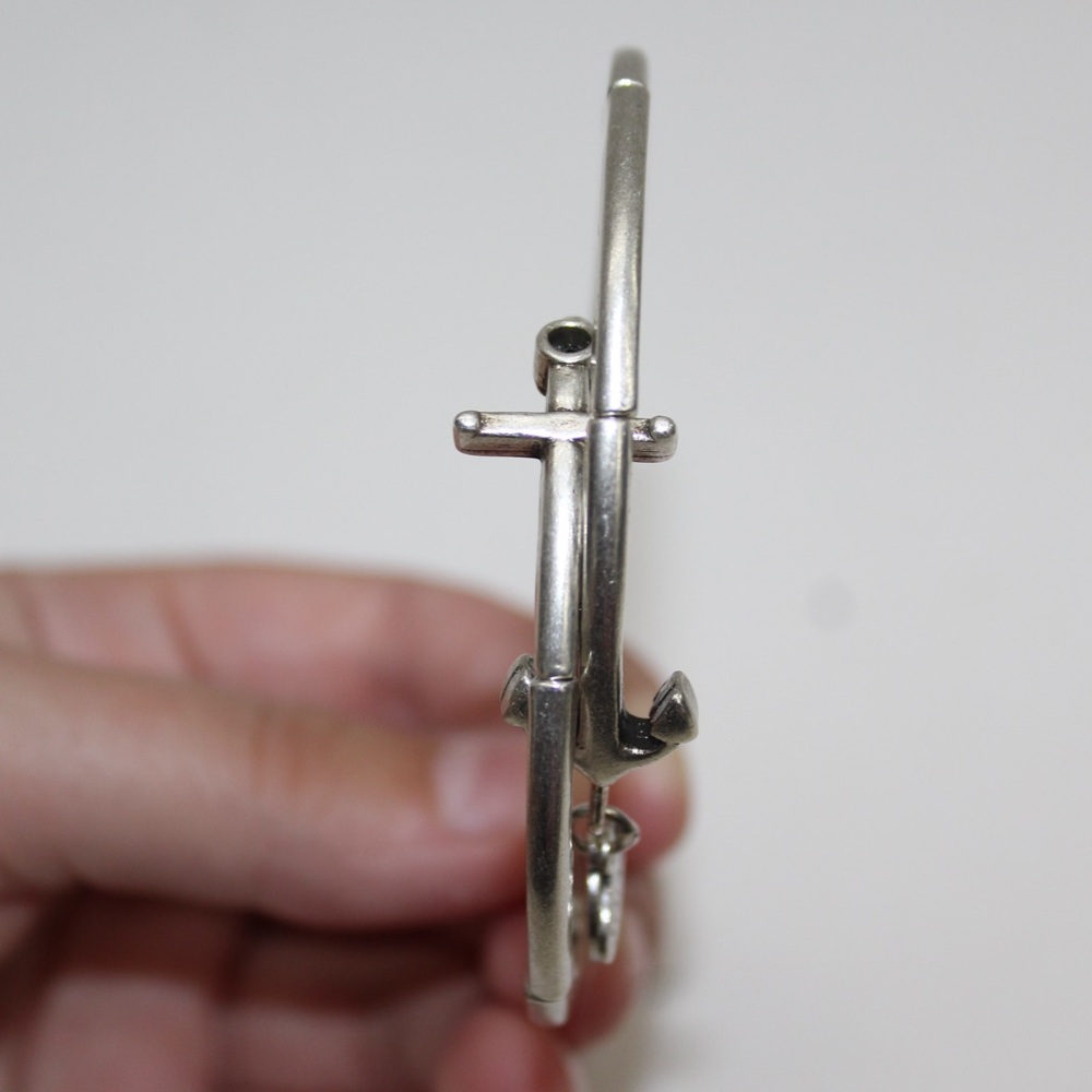 Anchor Alex and Ani